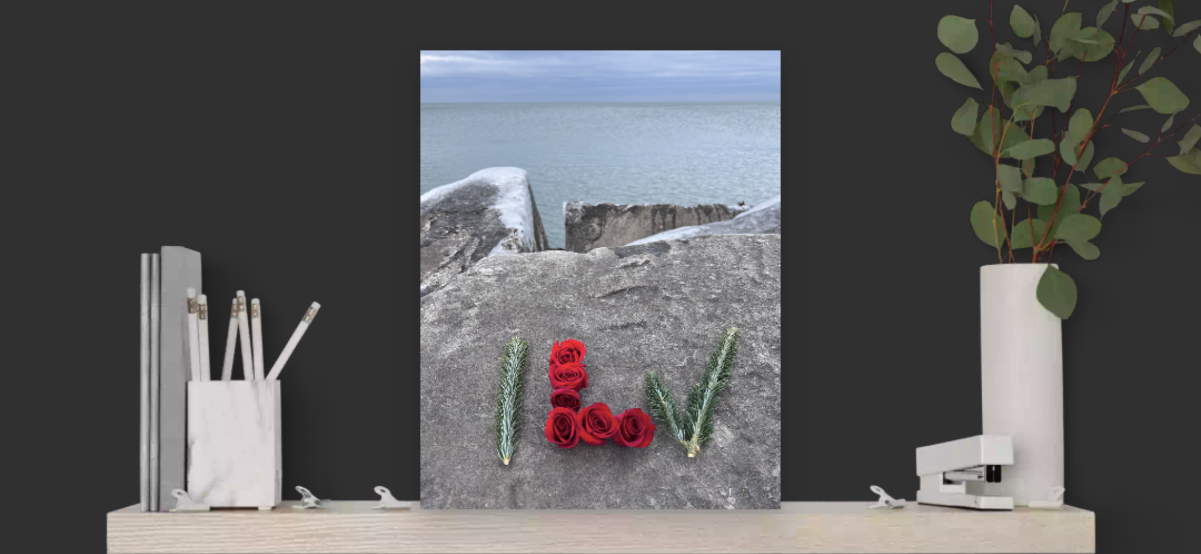 CANVAS ILY Image® 11 x 14" Inches Christmas Full Bloom L-LOVE Roses